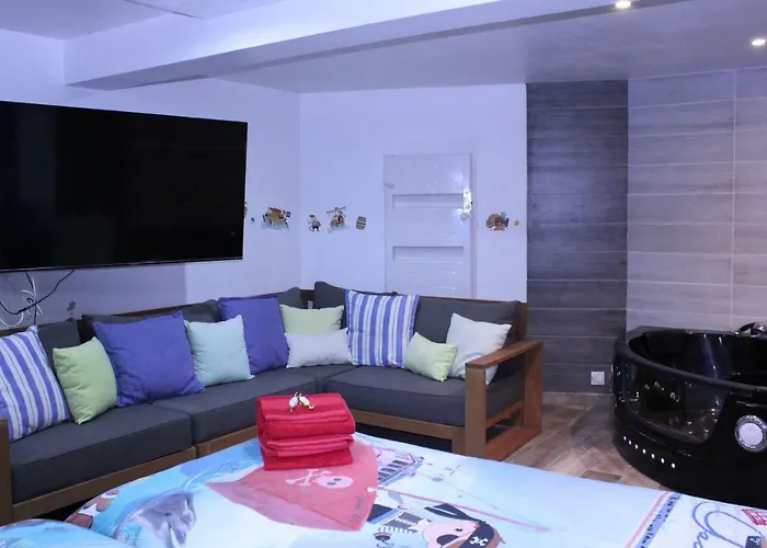 Art Deco Apartahotel